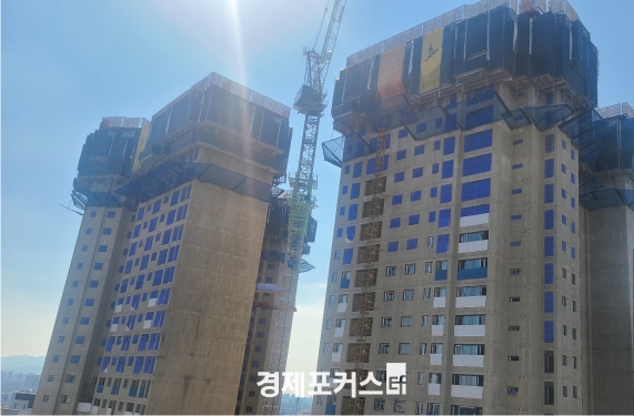 ���� ��������û�⡤40�� ���ڸ� ���� �ִ��� ����