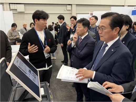 õ�� 11�� ���, �������κ���Ͻ���ȸ�� 360�� �޷� ���� ���